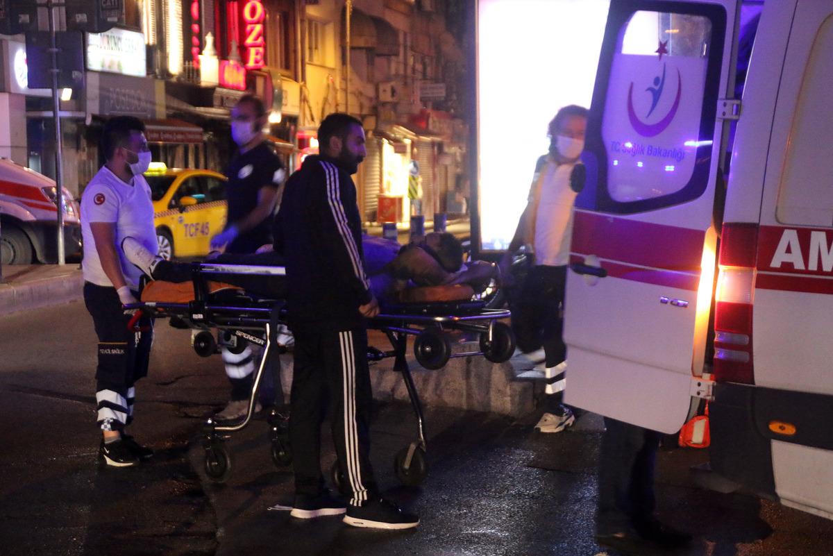 Sarıyer'de dehşet anları! Can havliyle denize atladılar