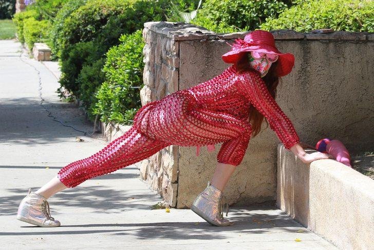 Phoebe Price bu defa kendi sınırlarını aştı! G2