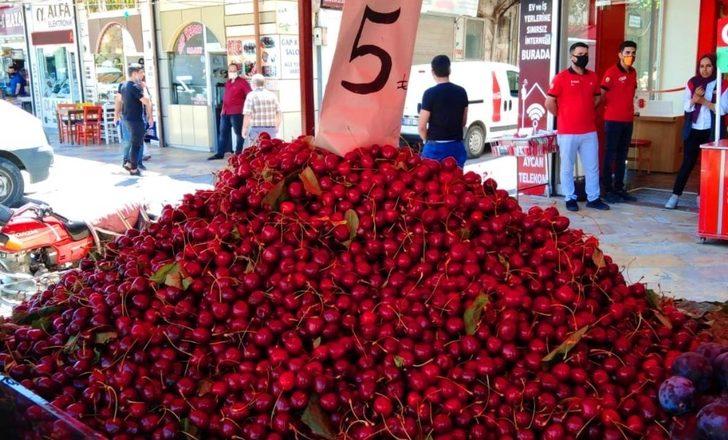Şanlıurfa’da Erik ve Kiraza rağbet arttı G3