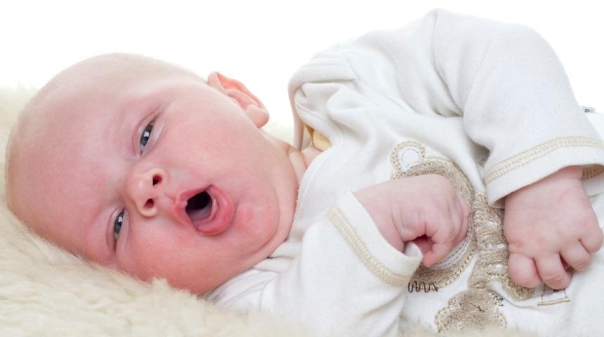 Bebeklerde öksürük: Neden olur, nasıl geçer?