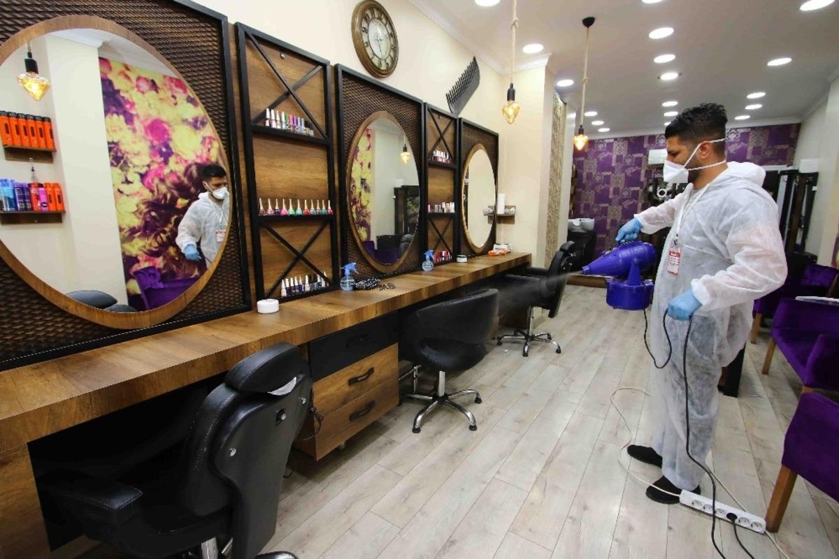 Bayraklı&rsquo;da 16 bin aileye erzak desteği