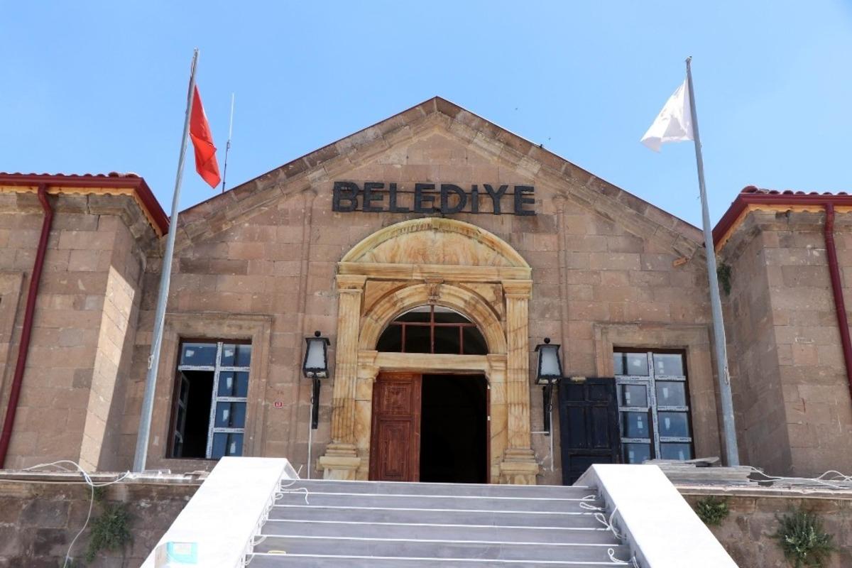 70 yıllık tarihi binaya tarihi dokunuş