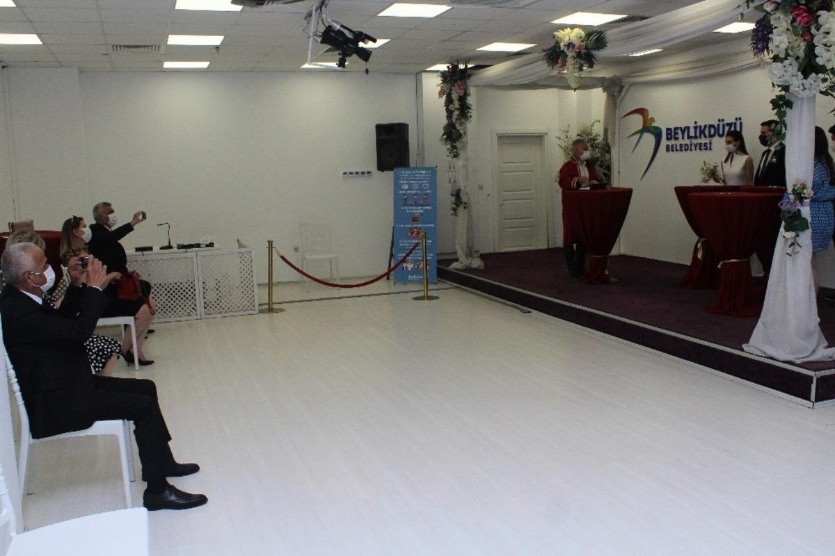 Beylikd&uuml;z&uuml;&rsquo;nde nikahlarda t&uuml;m &ouml;nlemler alındı