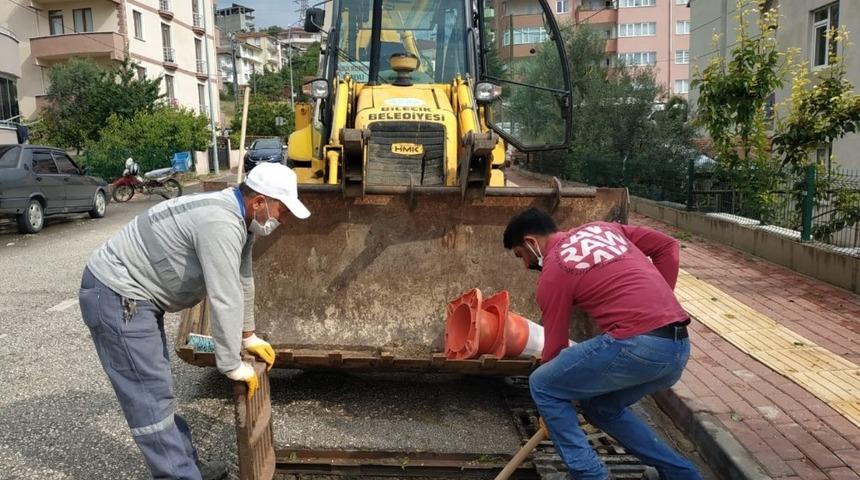 Belediyeden mazgal temizliği