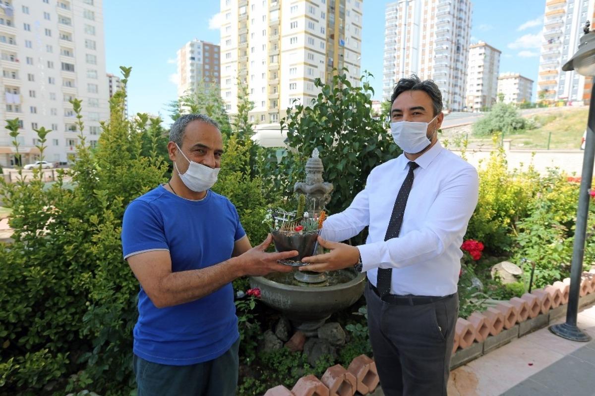 Talas&rsquo;ta g&uuml;zel balkon ve bah&ccedil;elere &ouml;d&uuml;l