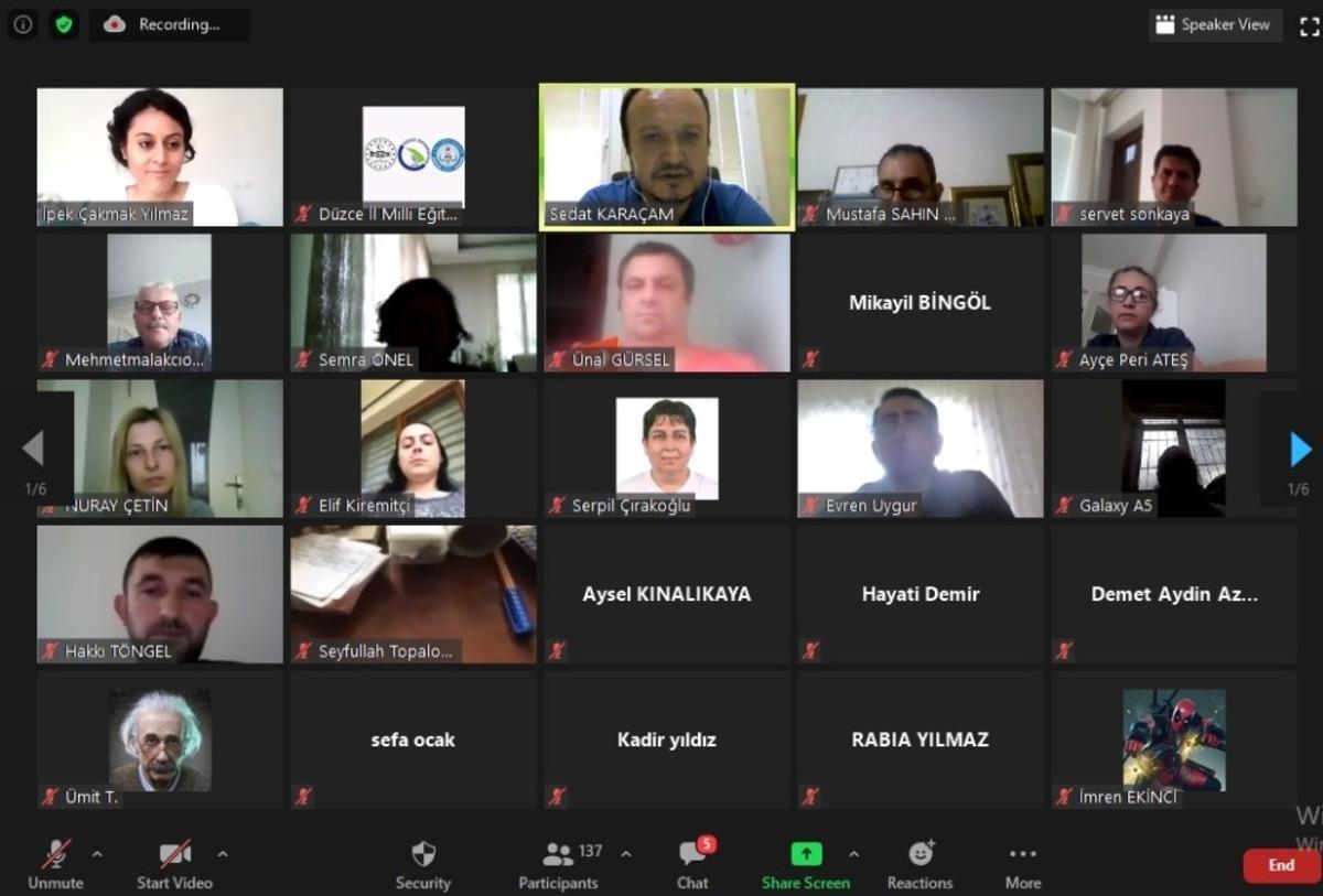 Akademisyenlerden &ouml;ğretmenlere web seminer