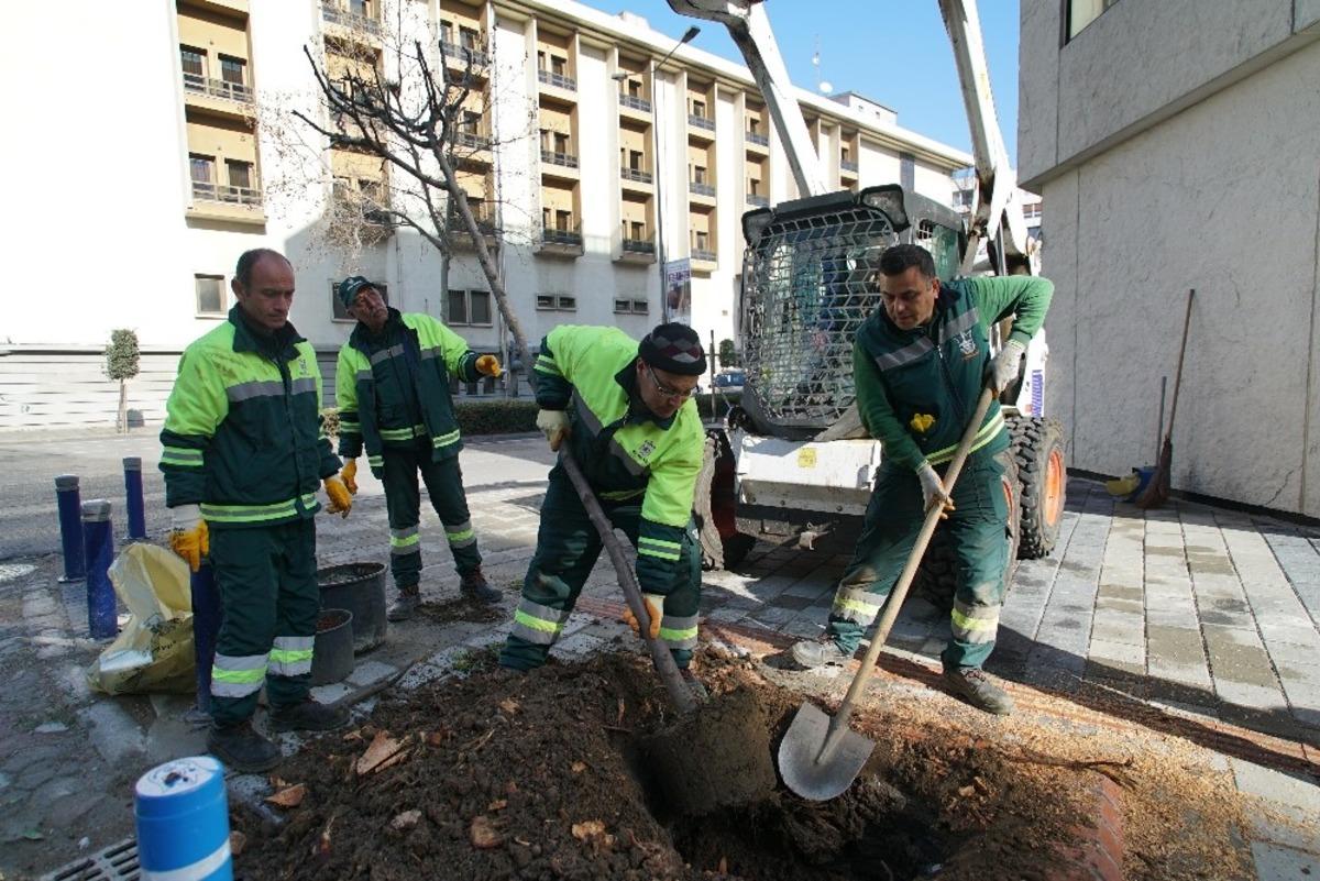 Konak&rsquo;ta park d&uuml;zenleme &ccedil;alışmalarında yeni model