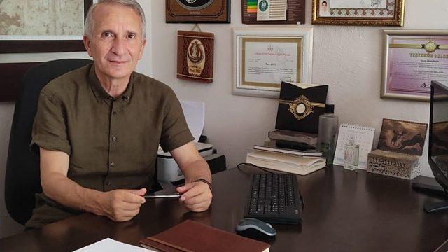 Yazar İlhan Akın Dünya fuarına katılıyor