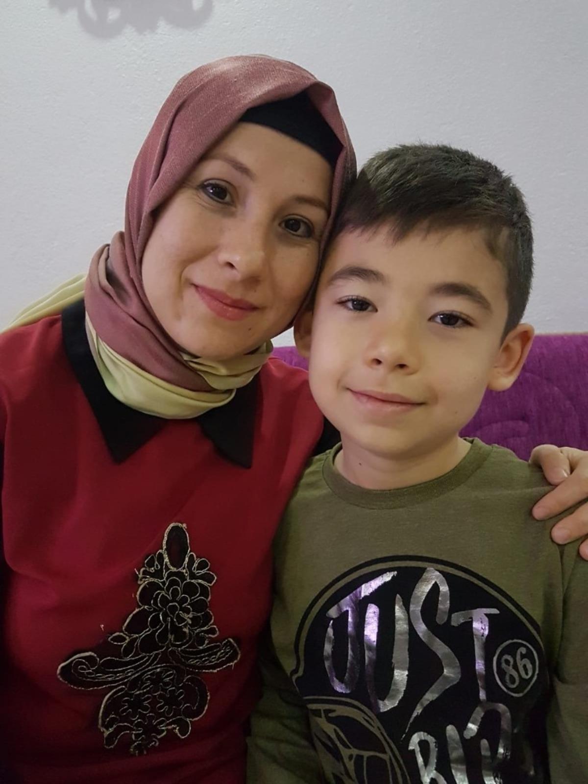 Şiir yarışmasında T&uuml;rkiye birincisi oldu