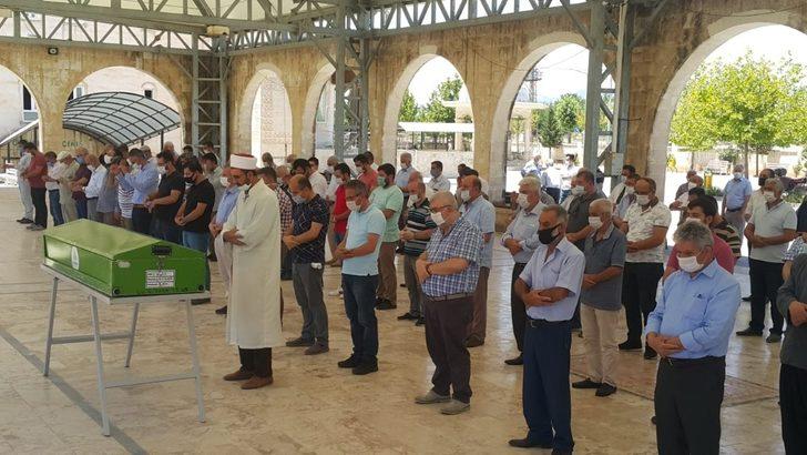 Duayen gazeteci hayatını kaybetti G2