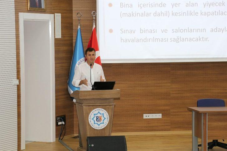 ALKÜ’de YKS bilgilendirme toplantısı G3