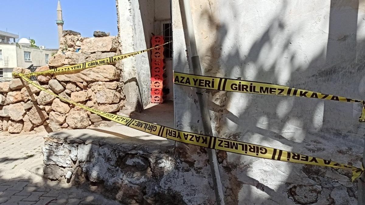 Gerc&uuml;ş&rsquo;te 2 ev karantinaya alındı