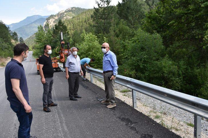 Kayak Merkezi yoluna "otokorkuluk" yapımı başlatıldı G1