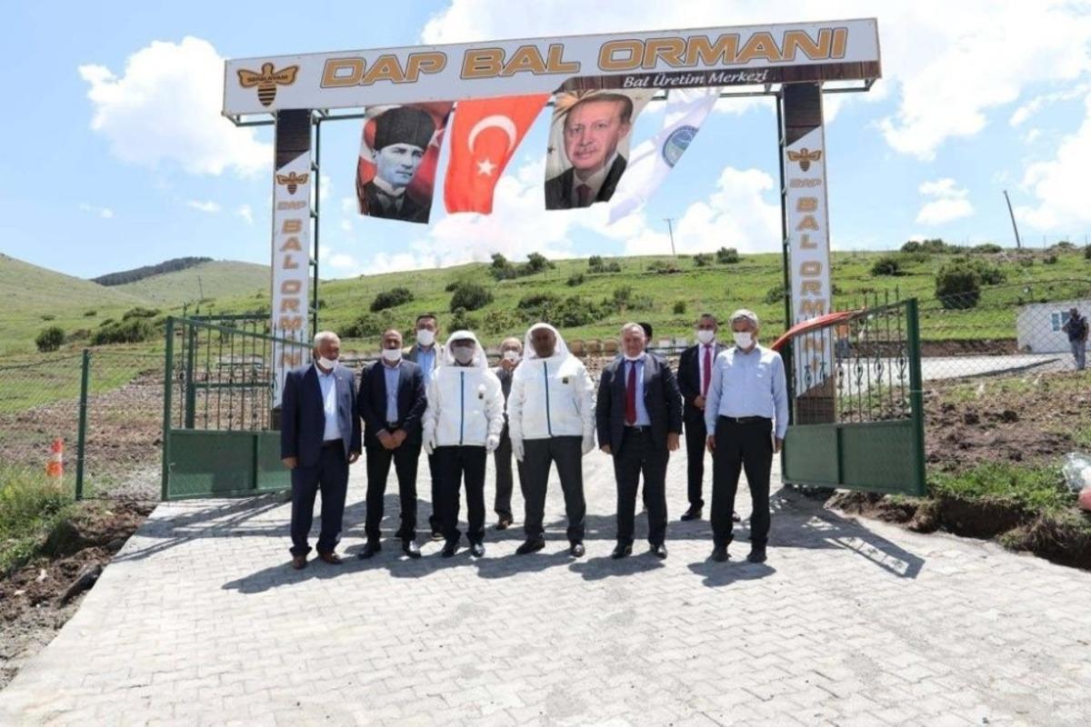 Başkan Sekmen Bal Ormanı&rsquo;nı ziyaret etti