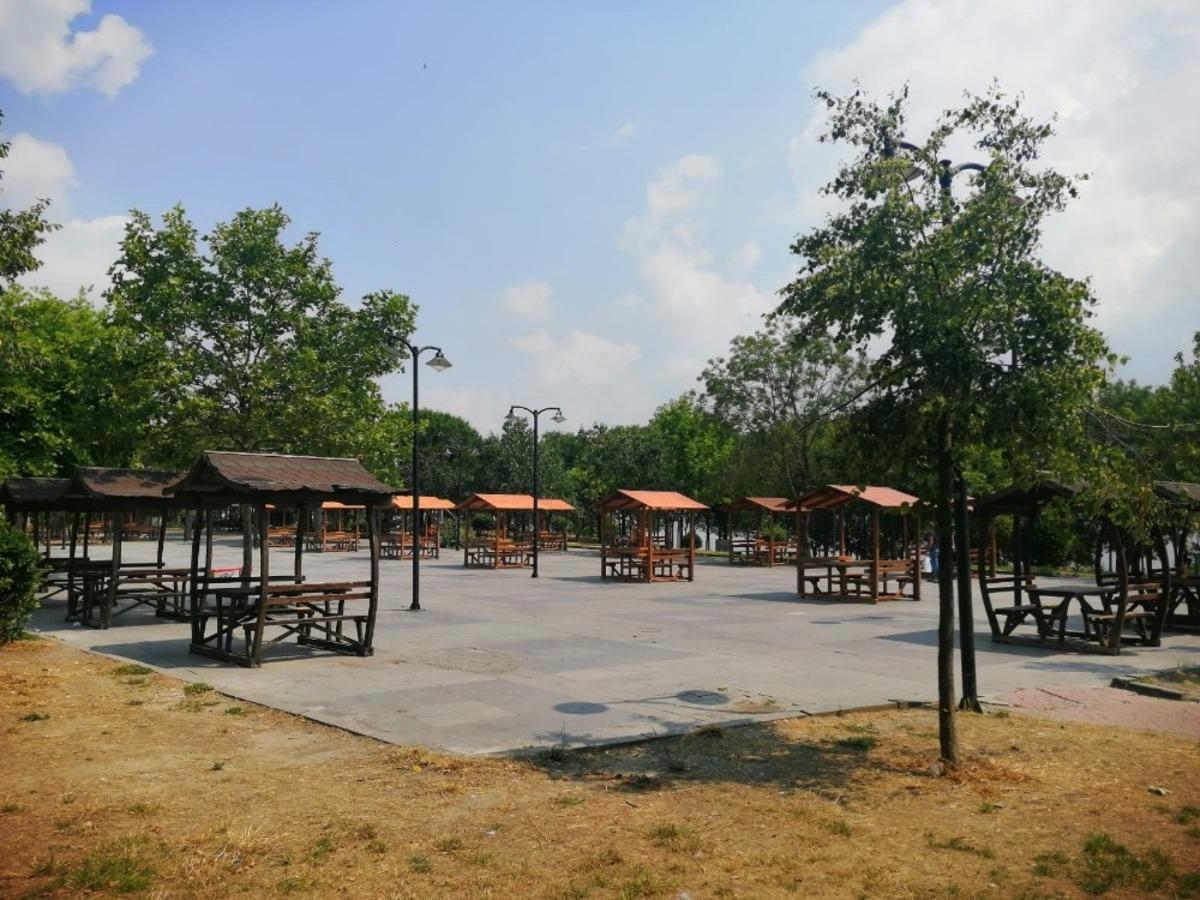 Avcılar&rsquo;da barbek&uuml; alanları kaldırıldı