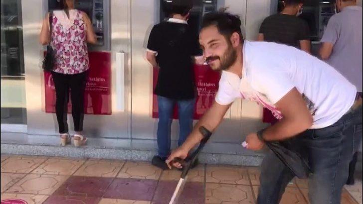 Dilenci yakalanınca bastonsuz yürümeye başladı G1