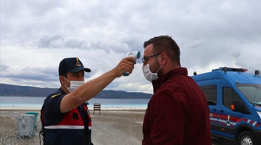 Burdur'da 6 g&uuml;nde 8 kişide koronavir&uuml;s tespit edildi