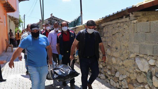 85 Yaşındaki adam evinde ölü bulundu