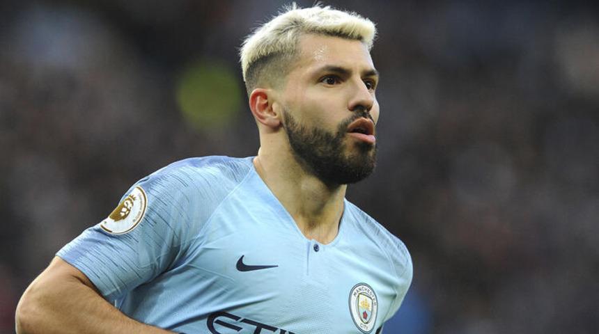 Manchester City'e Agüero'dan kötü haber