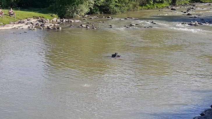 Zonguldak'ta yürek yakan olay! Anne ve babası fenalaştı, dedesi kalp krizi geçirdi  G4