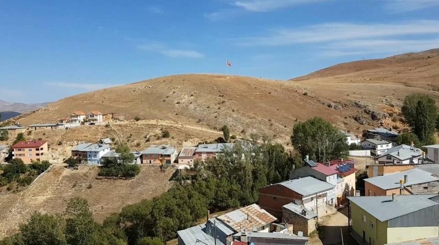 Bayburt&rsquo;un Yedig&ouml;zeler k&ouml;y&uuml; karantinaya alındı