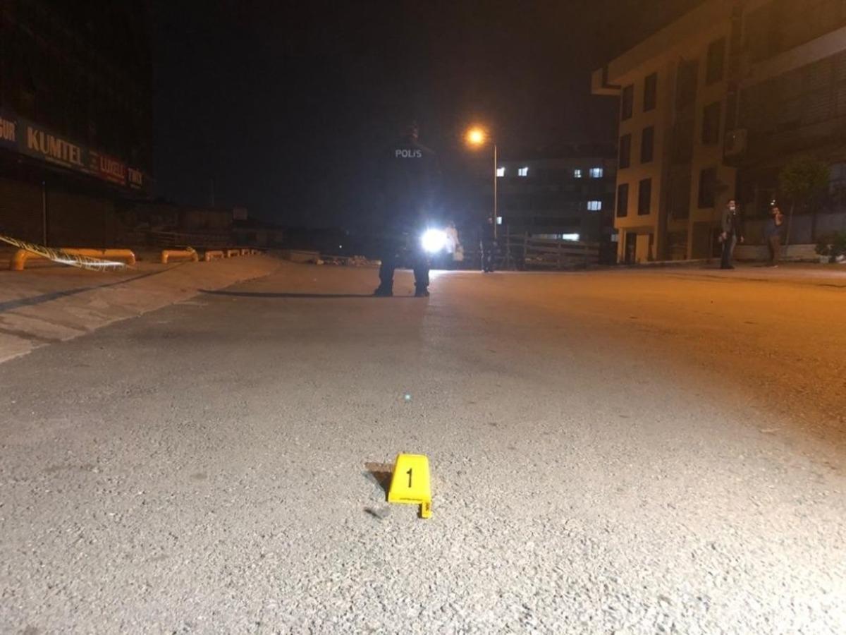 Ankara&rsquo;da alacak verecek kavgasında silahlar konuştu