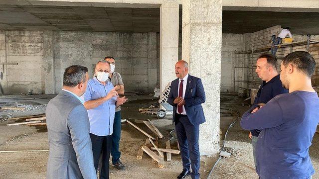 Başkan Türkyılmaz’dan cami inşaatına destek