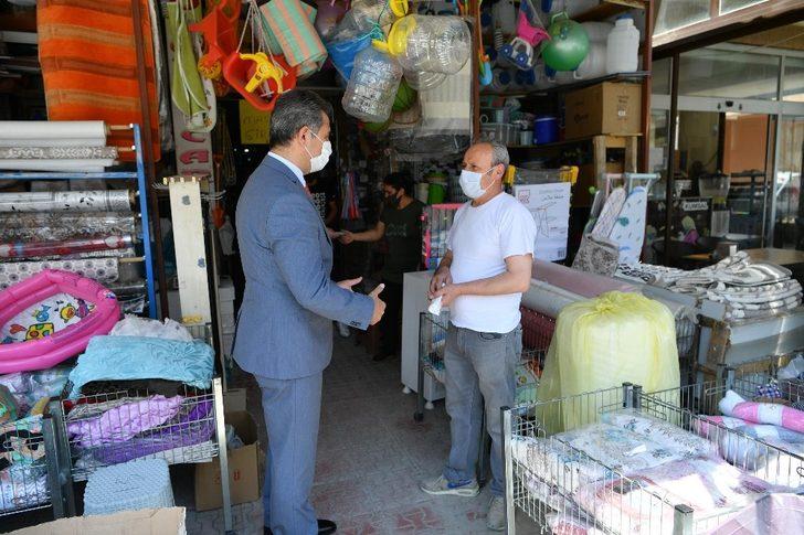 Başkan Köse’den esnafa ve vatandaşa maske G5