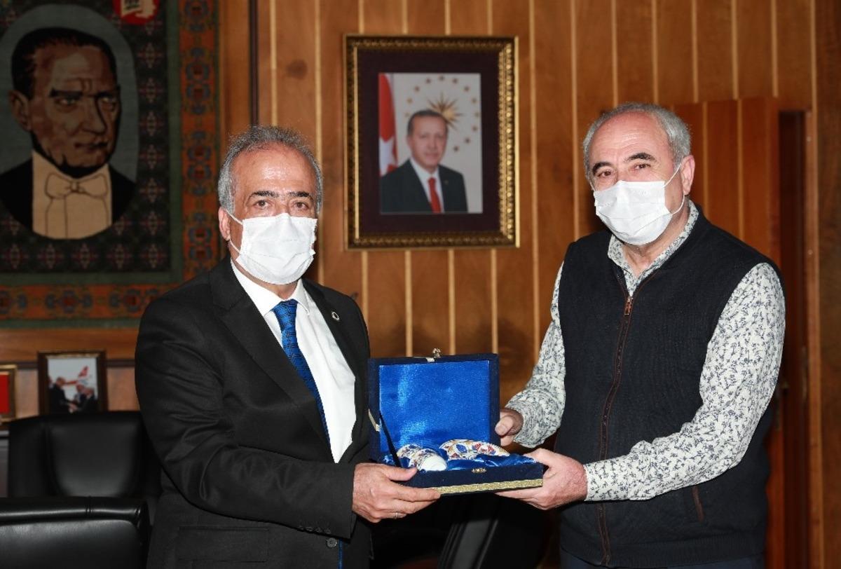 Ortak akıl i&ccedil;in fikir alışverişleri s&uuml;r&uuml;yor