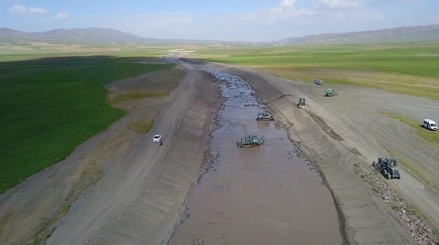 Milletvekili G&uuml;la&ccedil;ar&rsquo;dan &lsquo;Er&ccedil;ek-Memedik Deresi&rsquo; m&uuml;jdesi
