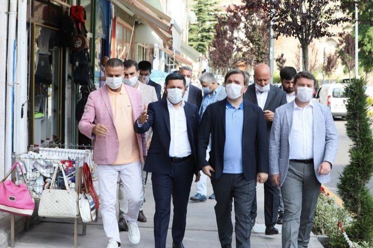 Aksaray Valisi Aydoğdu, Belediye Başkanı Arı’yı ziyaret etti G4