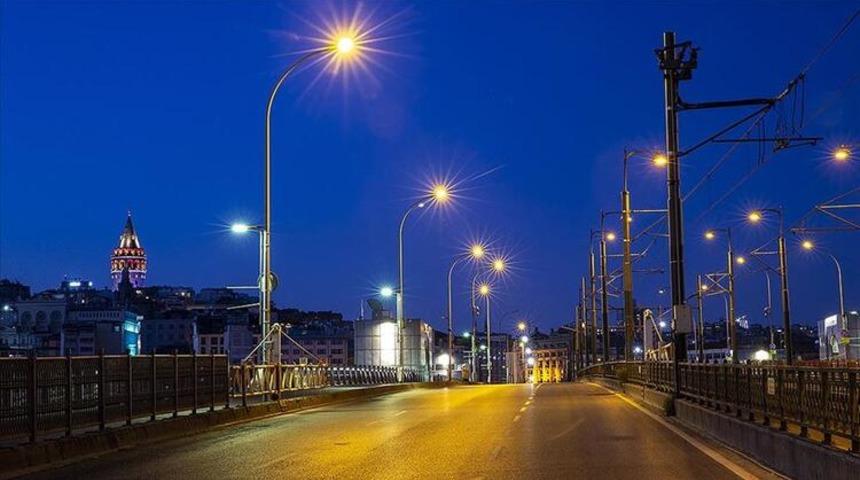 65 yaş &uuml;st&uuml; seyahat izni &ccedil;ıktı mı?