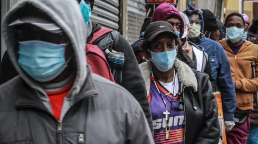 "ABD'de koronavir&uuml;s &ouml;l&uuml;mleri 180 bini bulabilir"