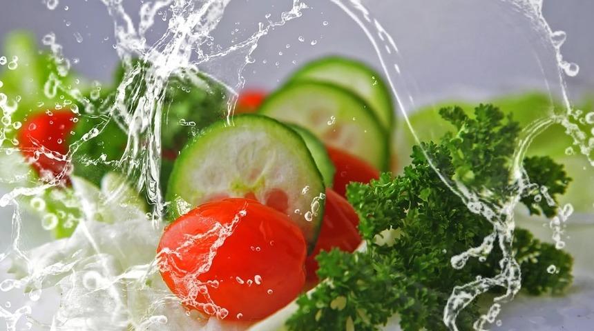 Mutfakta hayat kurtaran 7 pratik bilgi! Yeşillikleri doğramadan &ouml;nce...