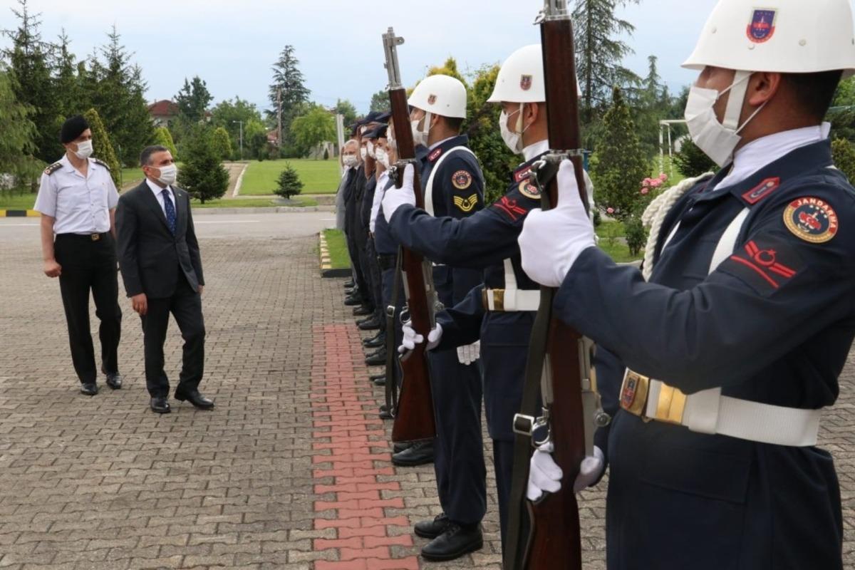 Vali Atay&rsquo;dan emniyet g&uuml;&ccedil;lerine ziyaret