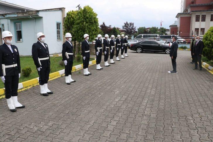 Vali Atay’dan emniyet güçlerine ziyaret G2