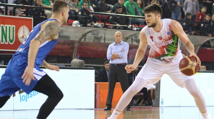 Metecan Birsen Karşıyaka'da mutlu