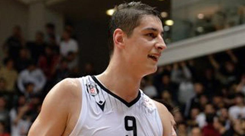 Türk Telekom, Samet Geyik’i renklerine bağladı