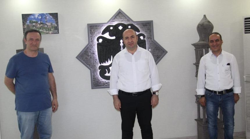 Fotono21 Fotoğraf Derneğinden Kaymakam &Ccedil;ift&ccedil;i&rsquo;ye ziyaret