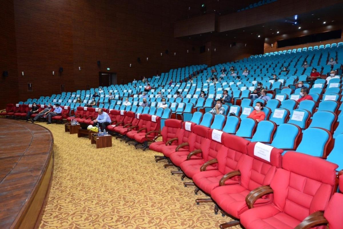 Uşak &Uuml;niversitesi&rsquo;nde "YKS" toplantısı d&uuml;zenlenildi