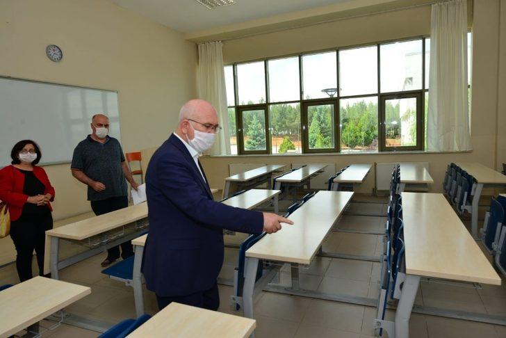 Uşak Üniversitesi’nde "YKS" toplantısı düzenlenildi G2