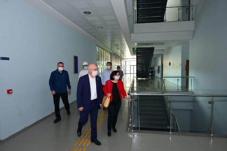 Uşak Üniversitesi’nde "YKS" toplantısı düzenlenildi G4