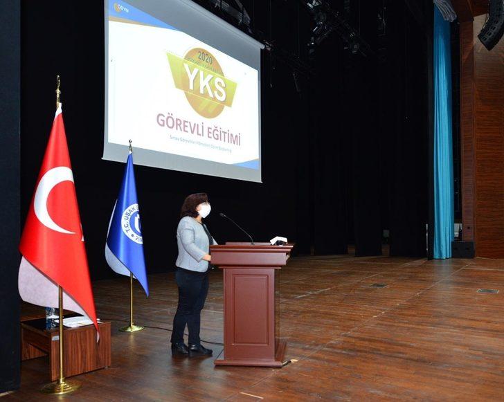 Uşak Üniversitesi’nde "YKS" toplantısı düzenlenildi G5