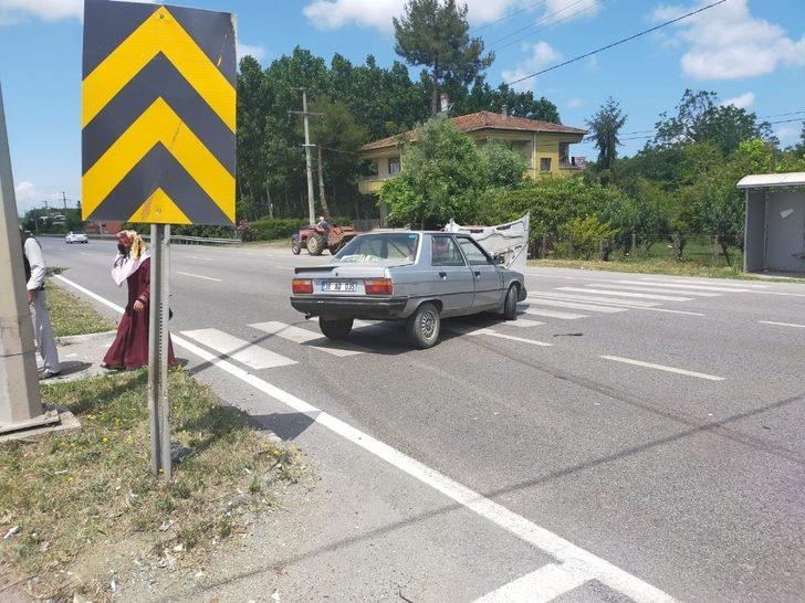 Takla atan araçtan yaralı olarak çıkarıldı G3