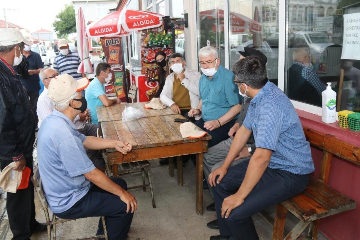 Başkan Y&uuml;ksel&rsquo;den &ccedil;ift&ccedil;ilere ge&ccedil;miş olsun ziyareti