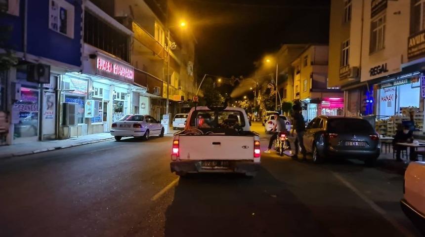 G&ouml;lbaşı il&ccedil;esinde ila&ccedil;lama &ccedil;alışmaları devam ediyor