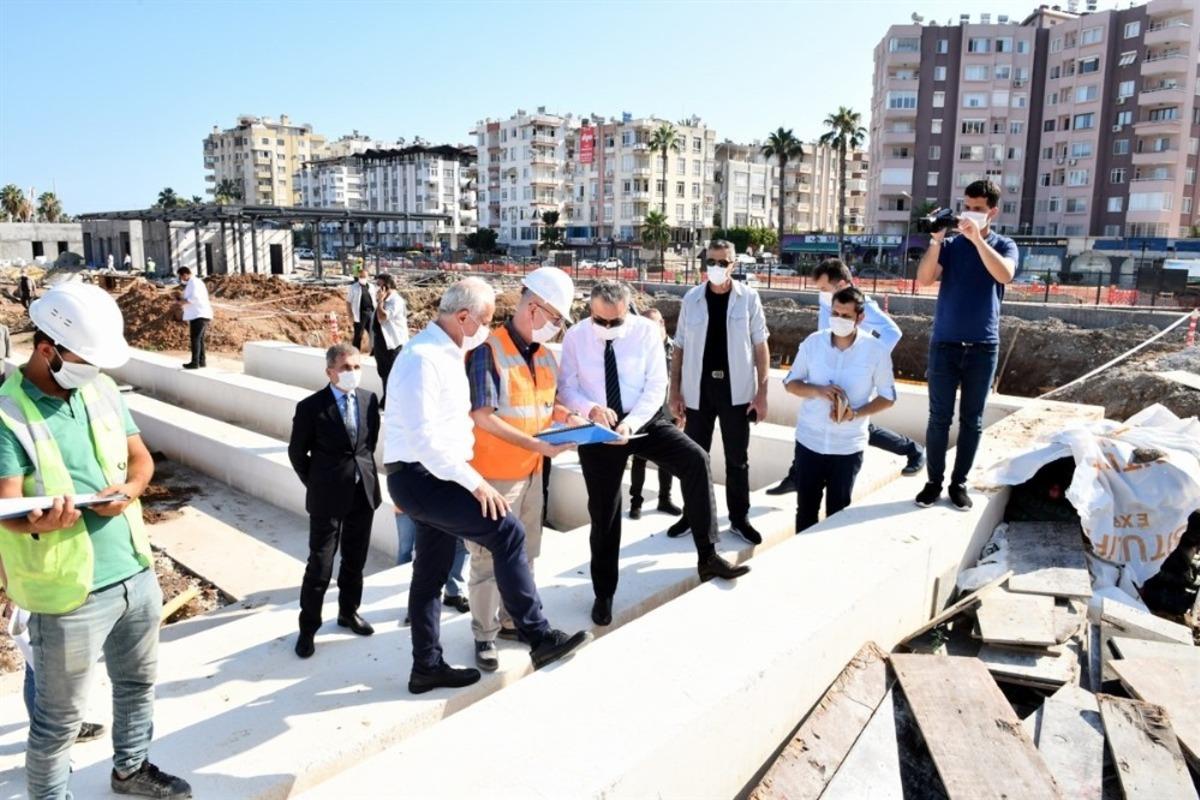 Vali Su, Millet Bah&ccedil;esi &ccedil;alışmalarını inceledi