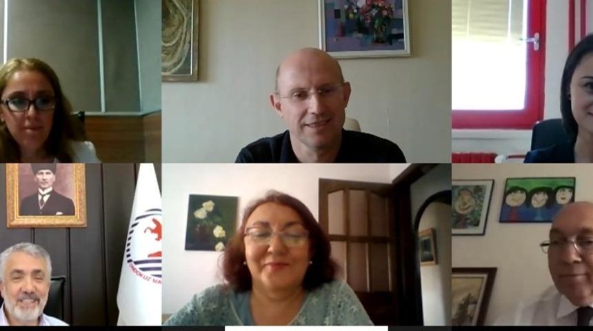 Dijital ortamda "Y&uuml;ksek&ouml;ğretimde &Ouml;l&ccedil;me ve Değerlendirme" konusu ele alındı