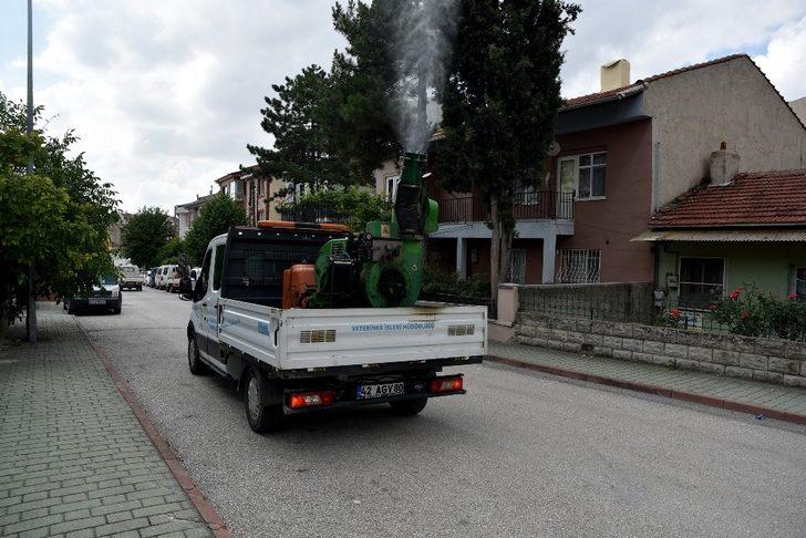 Tepebaşı’nda sinek ilaçlama çalışmaları G2