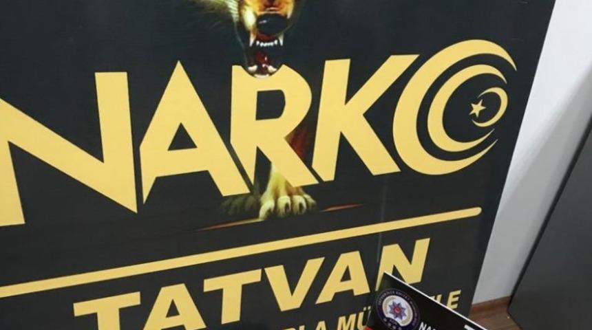 Tatvan&rsquo;da uyuşturucu operasyonu